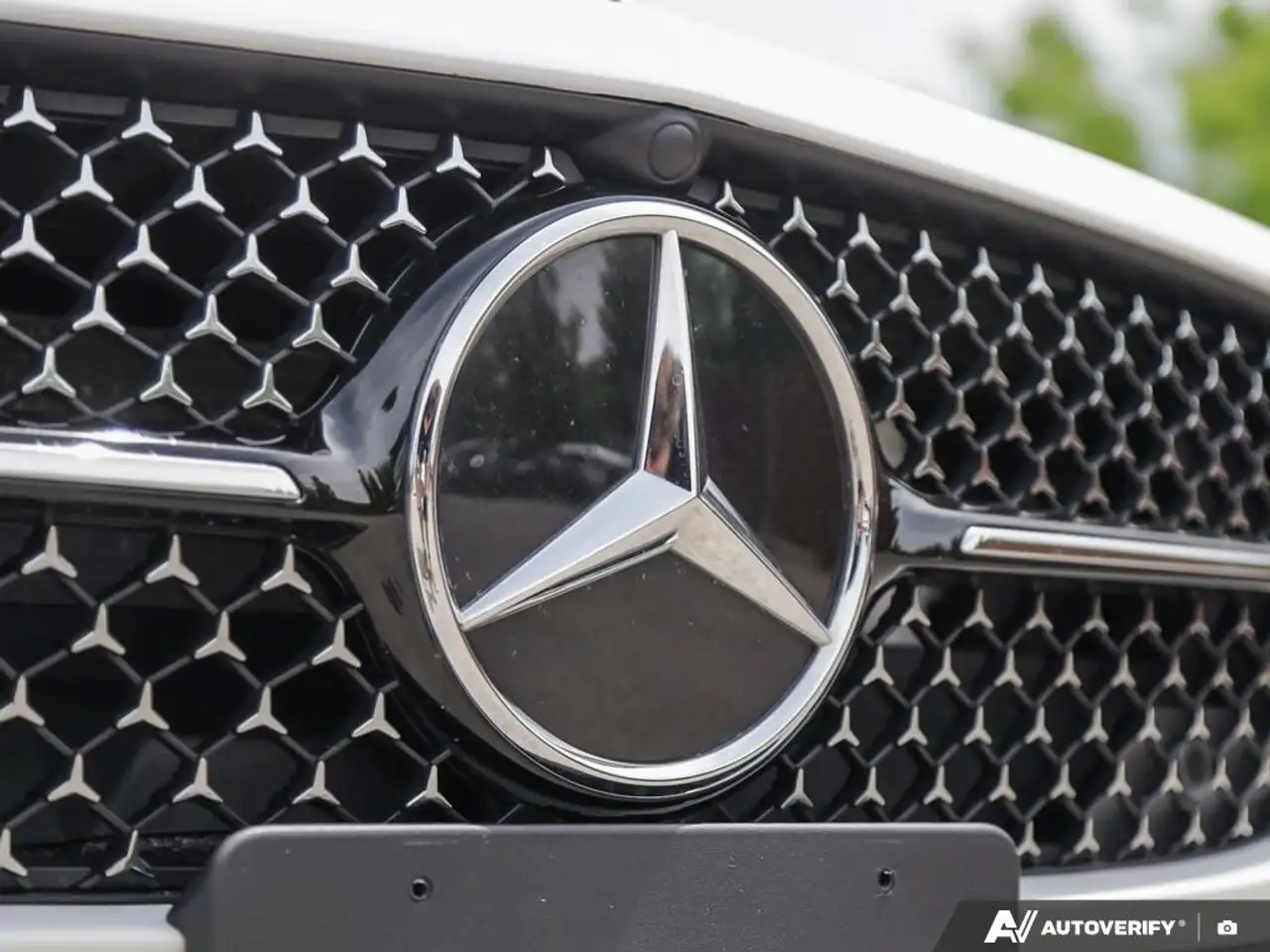 Mercedes-Benz CLA снимка Mercedes-Benz CLA