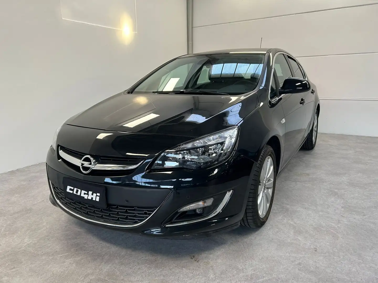 Opel Astra Astra 1.4 100CV 5 porte Cosmo Noir - 2