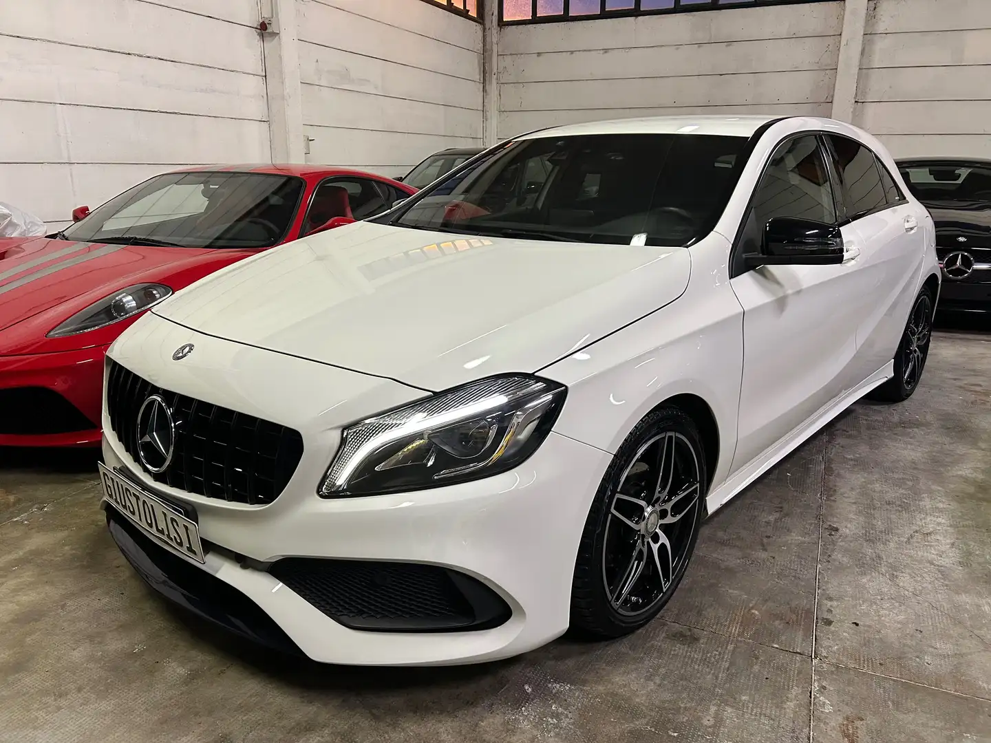 Mercedes-Benz A 200 d AMG Premium auto my16 Blanc - 1