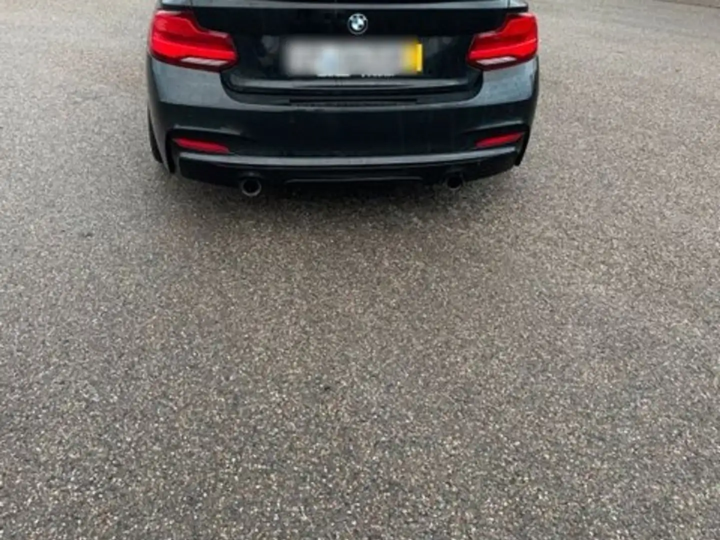BMW 235 M235i xDrive Coupe Sport-Aut. Černá - 2