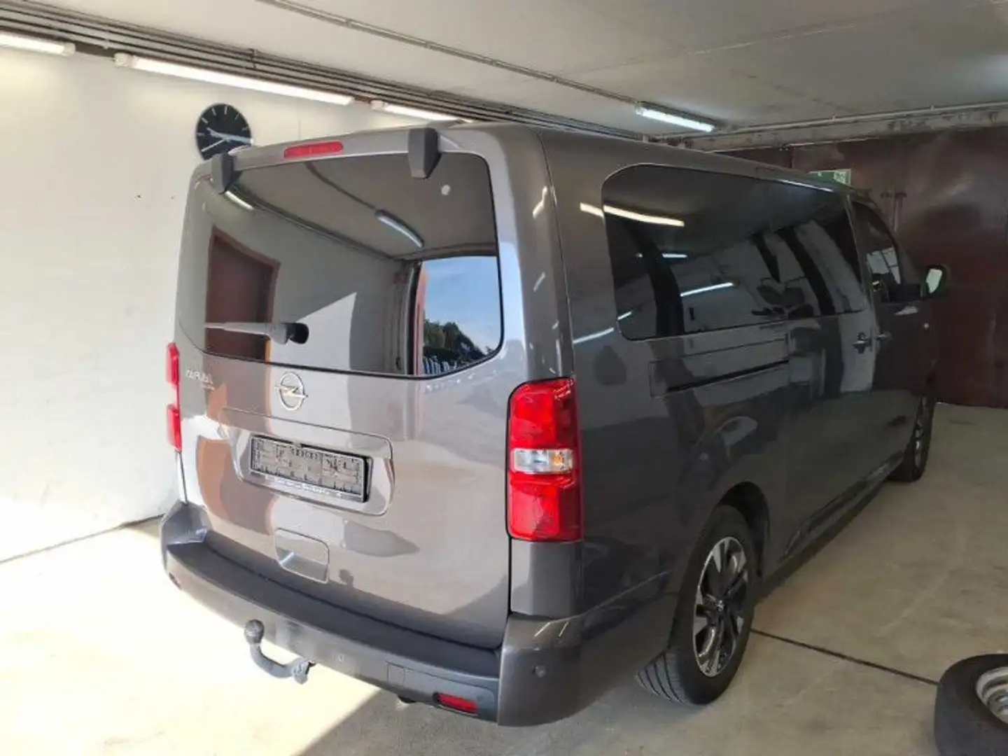 Opel Zafira Life L 2.0 D[Euro6d] S/S AT8 Tourer Grau - 2