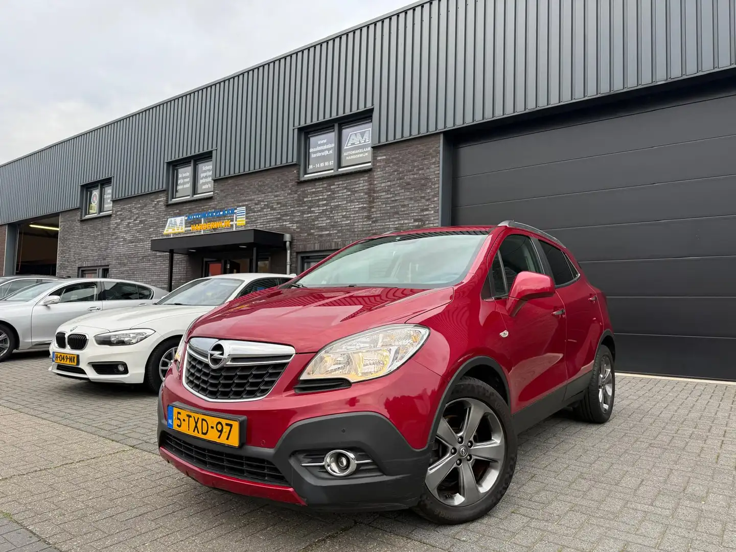 Opel Mokka 1.4 T Cosmo | 1E EIGENAAR | 12MND GARANTIE | NAVI Rood - 2