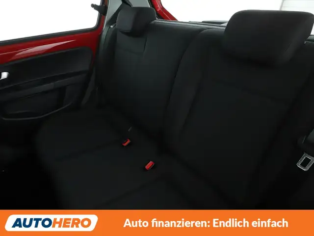 Volkswagen Up! view 14