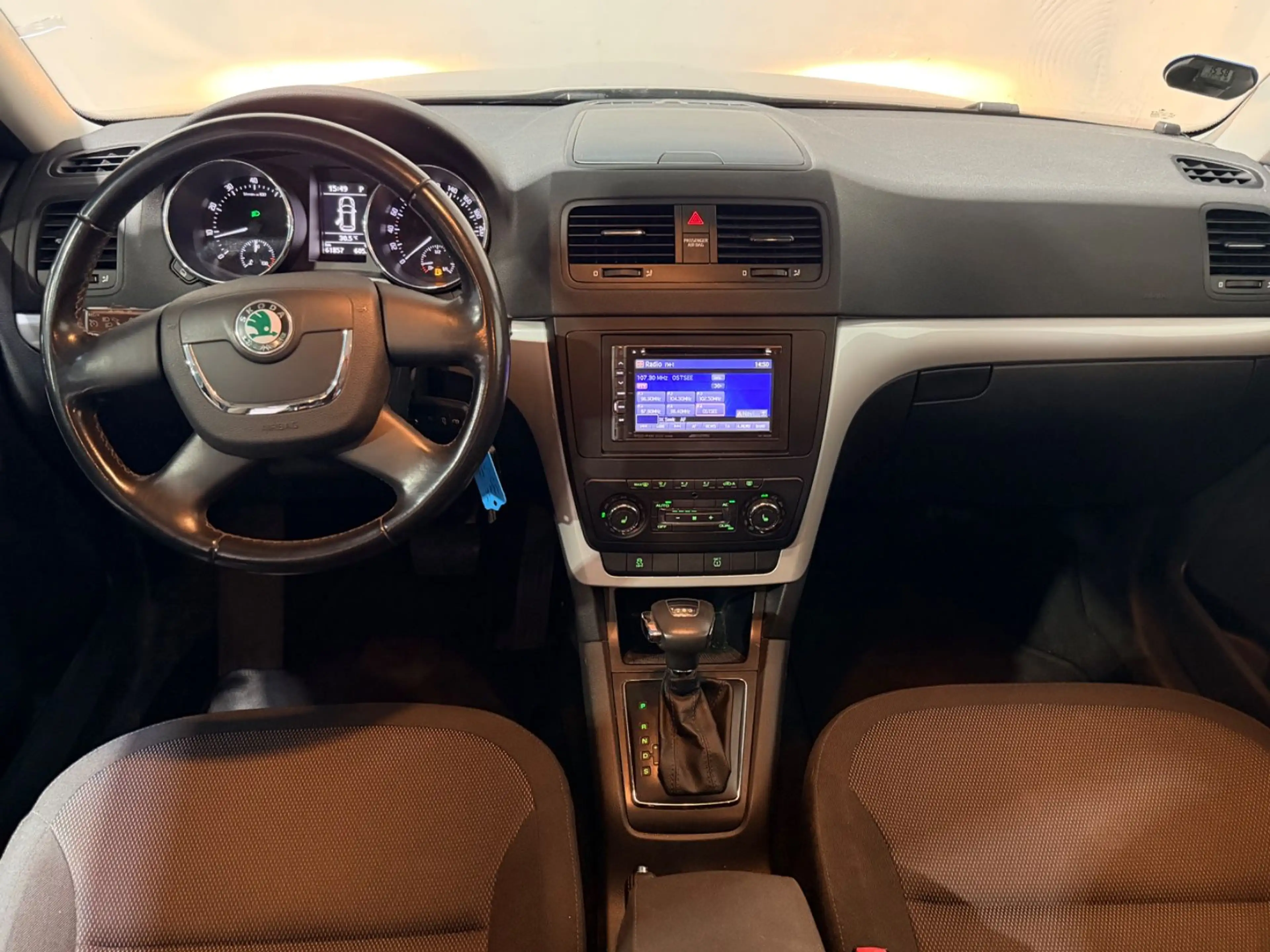 Skoda Yeti Ambition Plus Edition*Tempo*Kamera*Klimaatm — photo 12