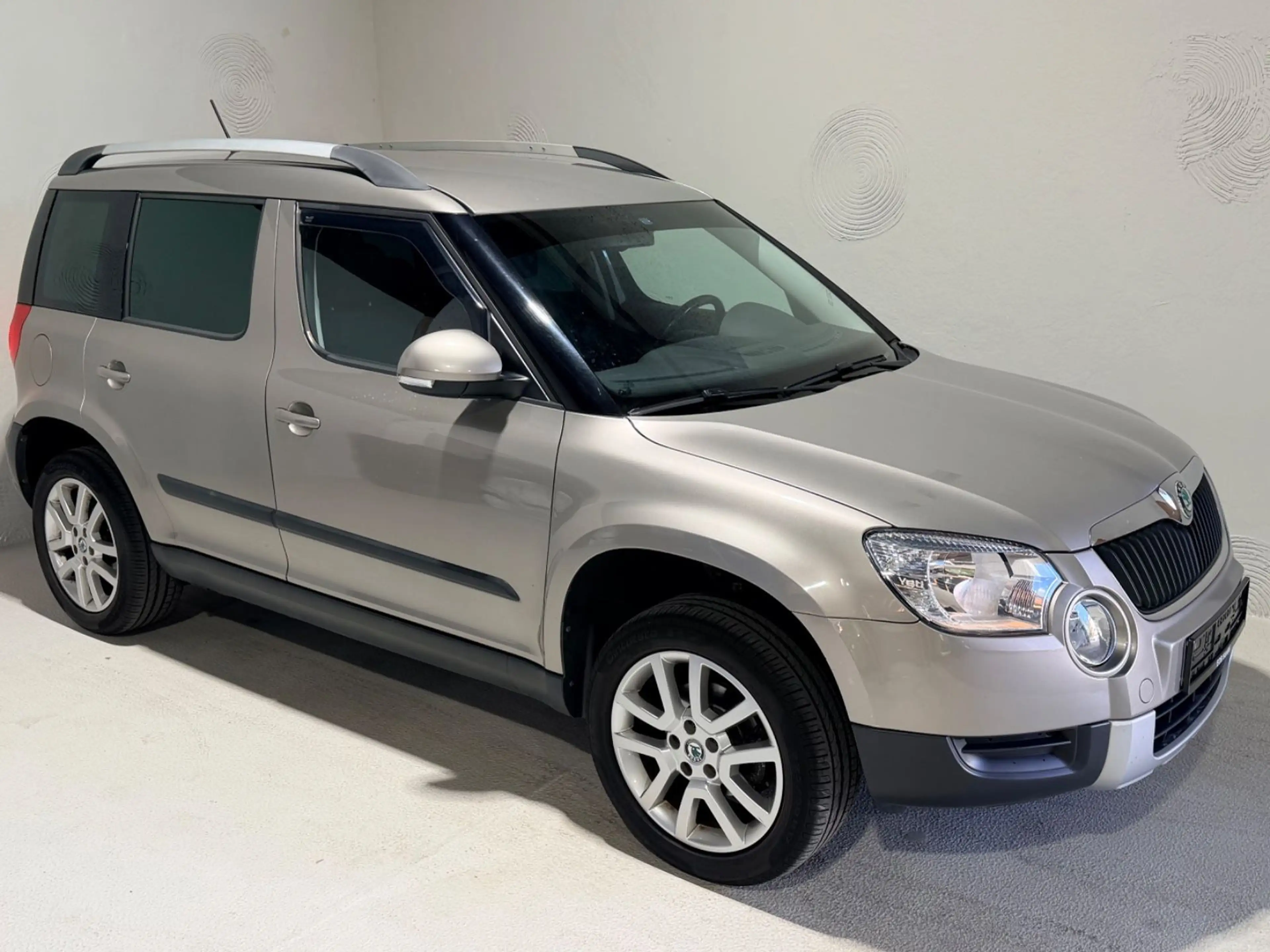 Skoda Yeti Ambition Plus Edition*Tempo*Kamera*Klimaatm — photo 5