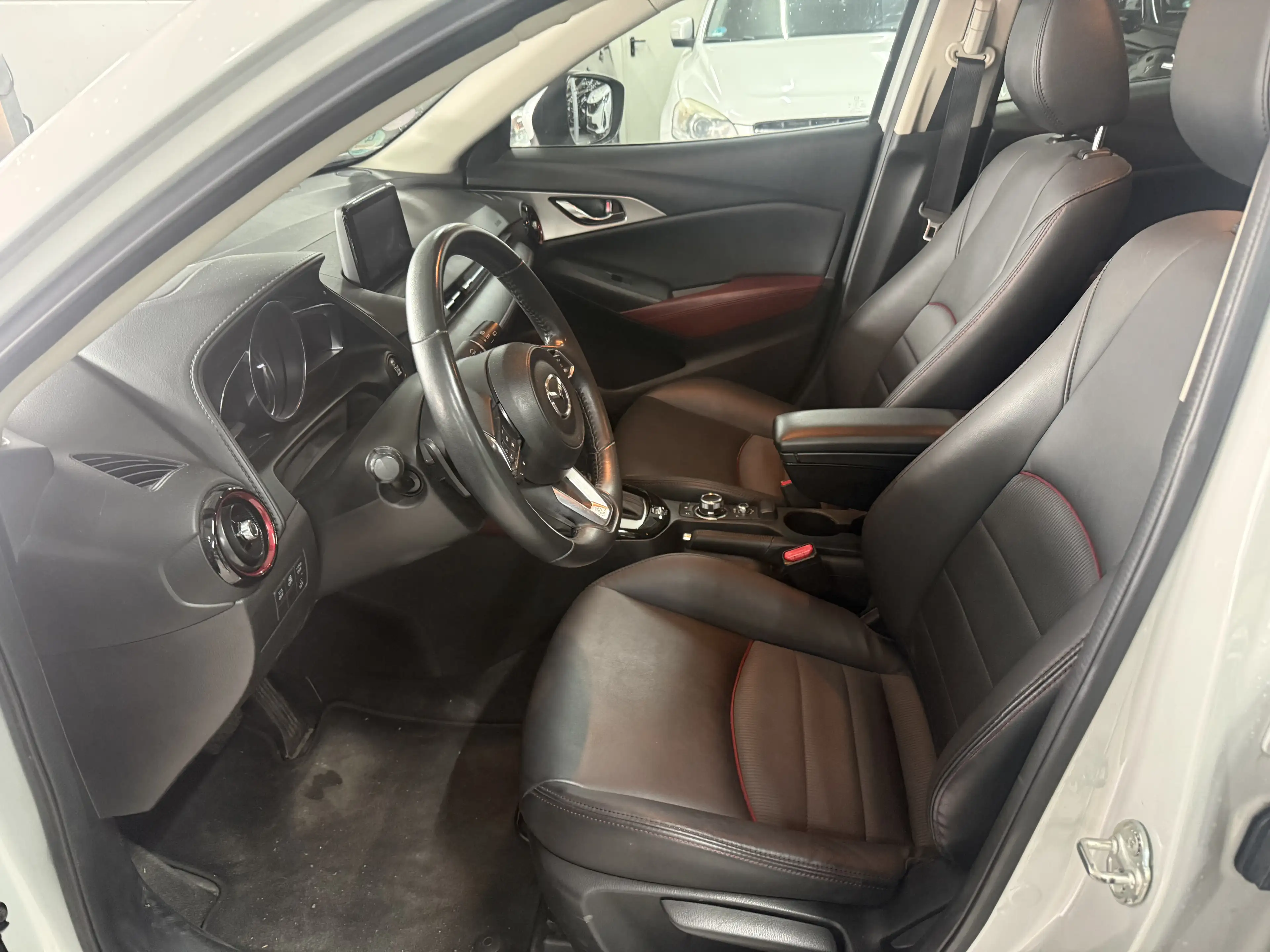 Mazda CX-3 Sports-Line — photo 10