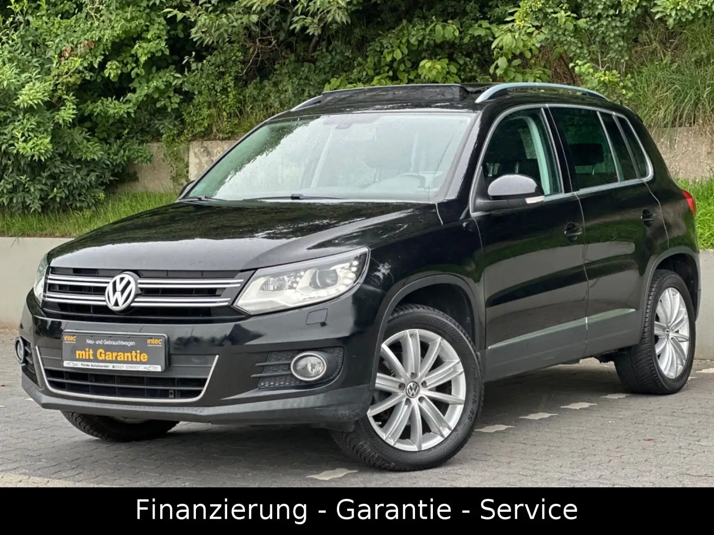 Volkswagen Tiguan 2.0 TDI 4Motion/140PS/AHK/KAMERA/LED/PANO Noir - 1