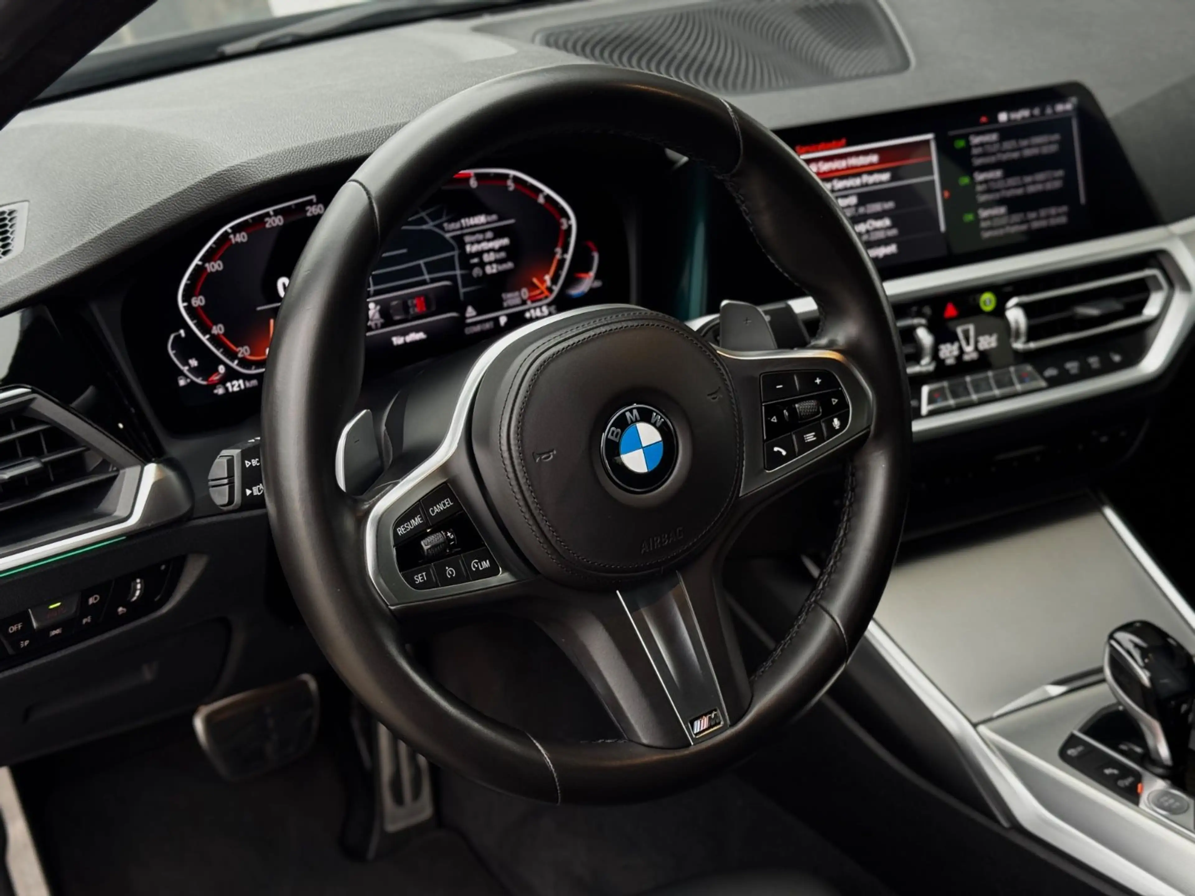 BMW 330 i Limo M-SPORT/DEUTSCHES FAHRZEUG/KEYLESS — photo 14