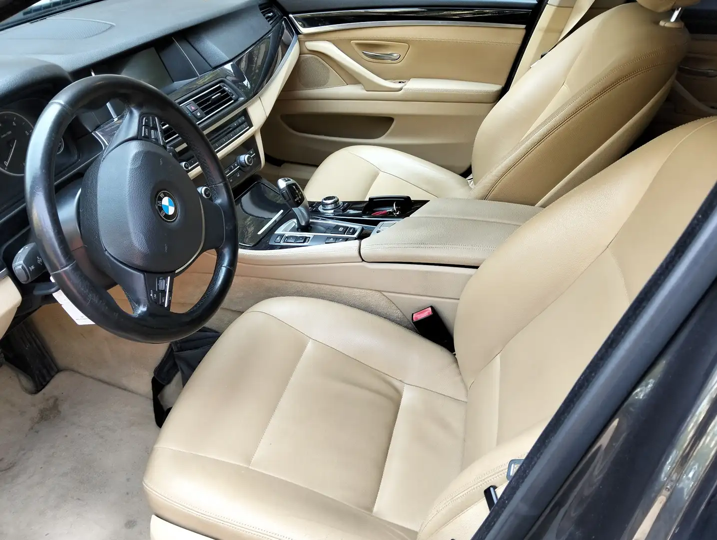 BMW 520 520dA xDrive (4.75) - 1