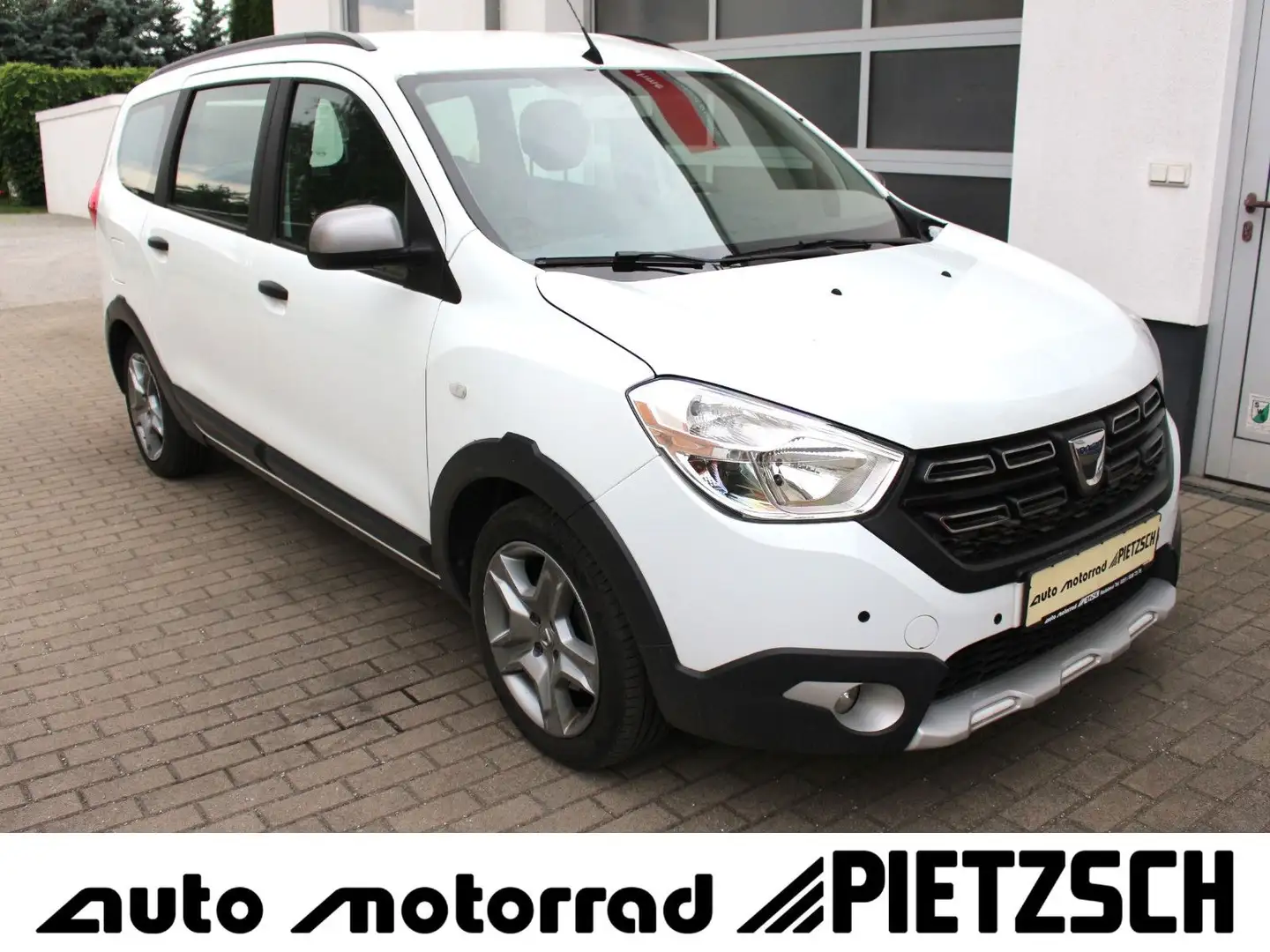 Dacia Lodgy Stepway 1.5 Blue dCi 115 Navi PDC Tempomat Weiß - 1