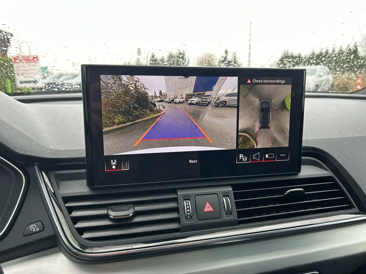Audi Q5 снимка Audi Q5