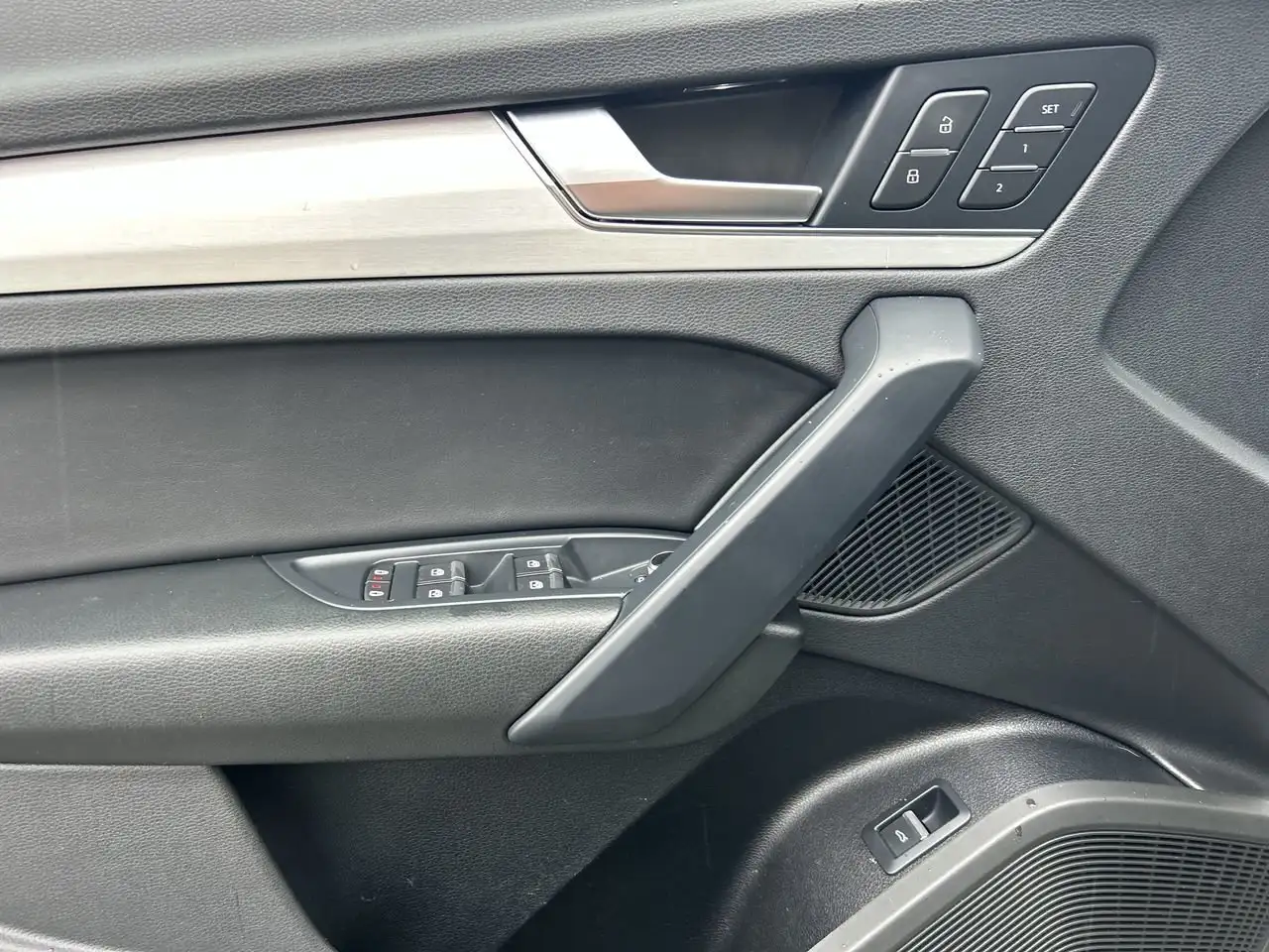 Audi Q5 снимка Audi Q5
