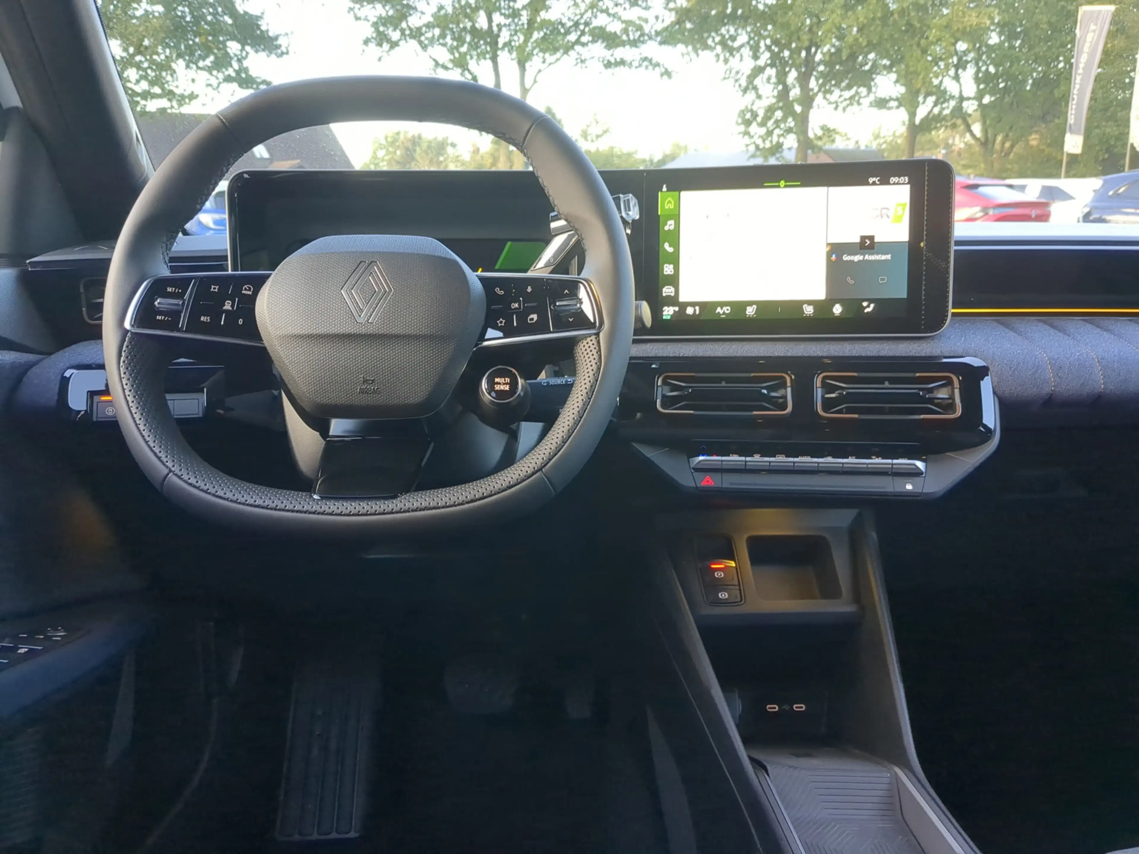 Renault R 4 E-Tech 150 Comfort Range Techno SHZ+Navi+LKHZ — photo 6