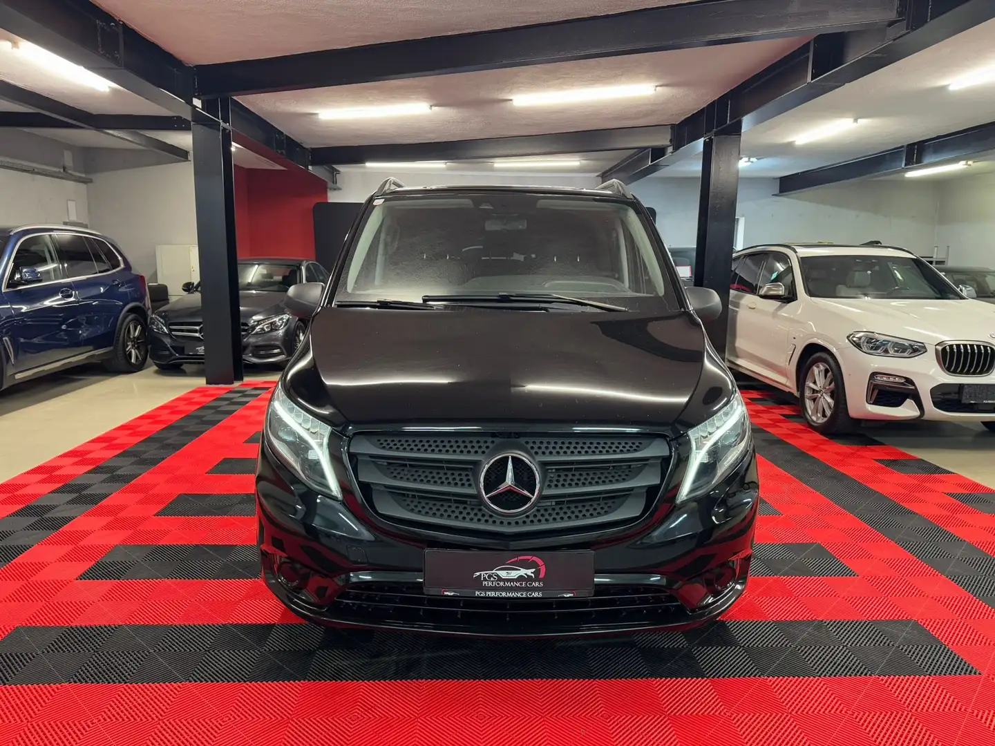Mercedes-Benz Vito 8SITZER/LED/KAMERA/AHK Noir - 2