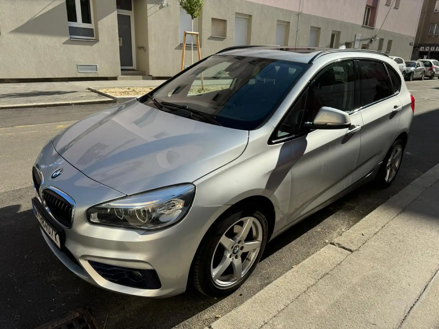 BMW 218 218d Active Tourer Sport Line - 1