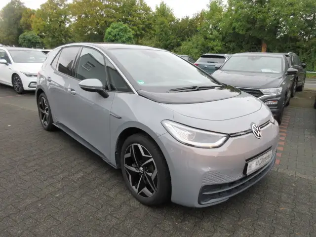 Volkswagen ID.3 Pure Performance Automatik NAVI PANORAMA IQ LIGHT ALU APS CLIMATRONIC