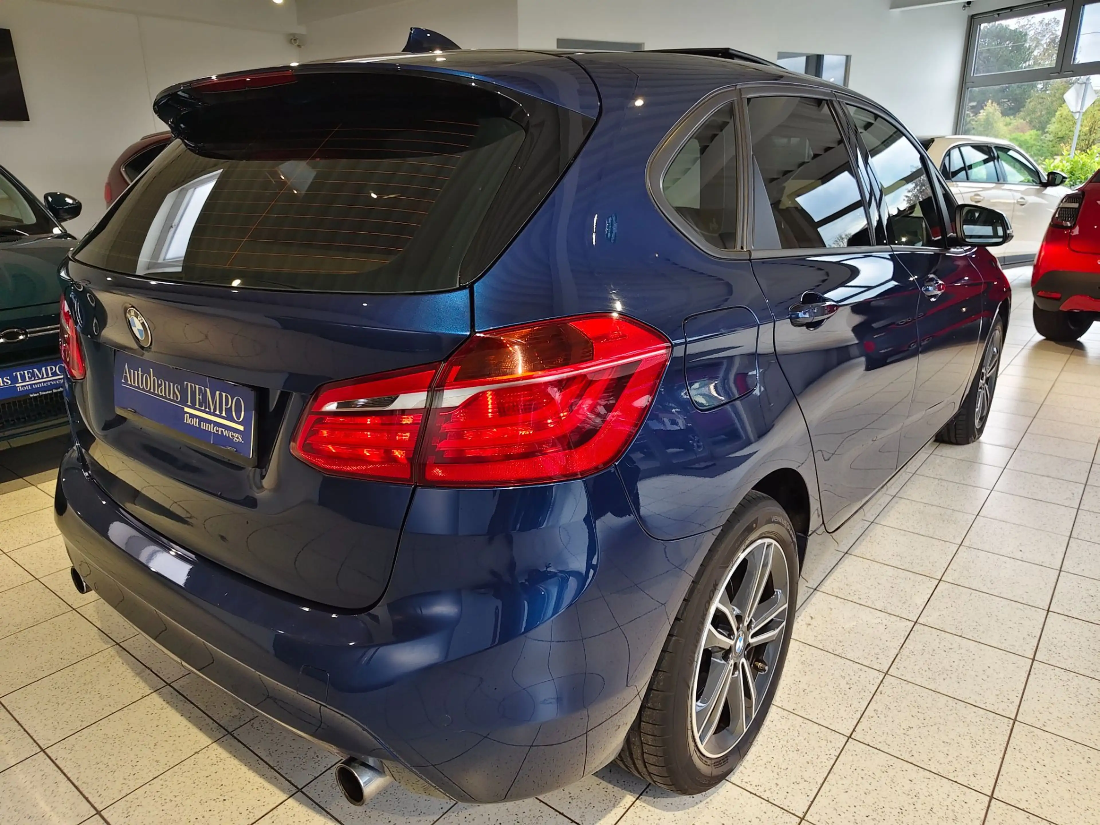 BMW 220 2er-Reihe Active Tourer (F45)  Active Tourer Adva — photo 7