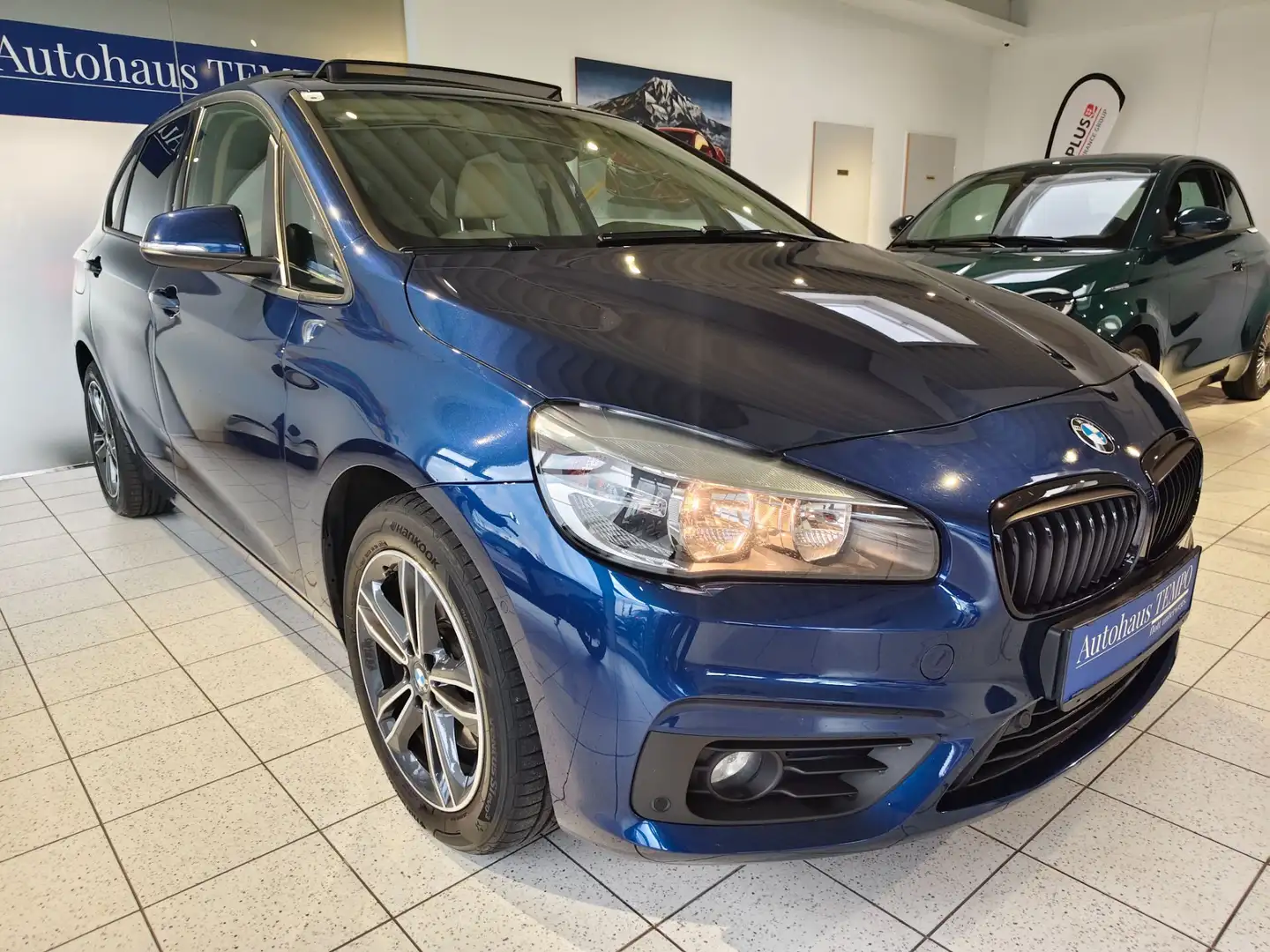 BMW 220 2er-Reihe Active Tourer (F45) Active Tourer Adva Blau - 2