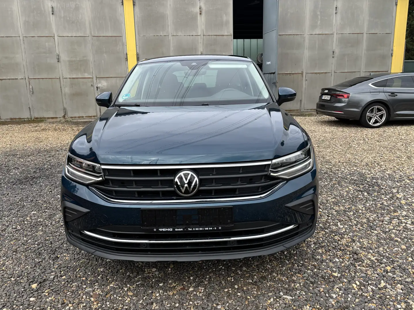 Volkswagen Tiguan LED-Scheinwerfer Einparkhilfe, Sitzheizung, S-Heft Blau - 1