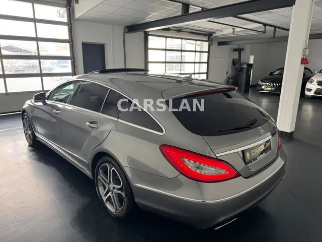 Mercedes-Benz CLS view 10