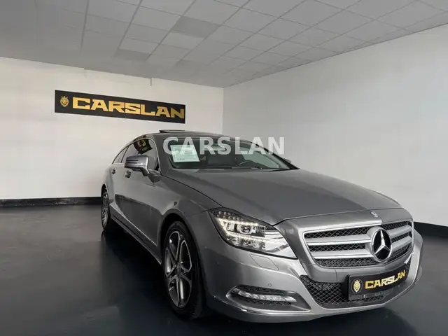 Mercedes-Benz CLS view 5
