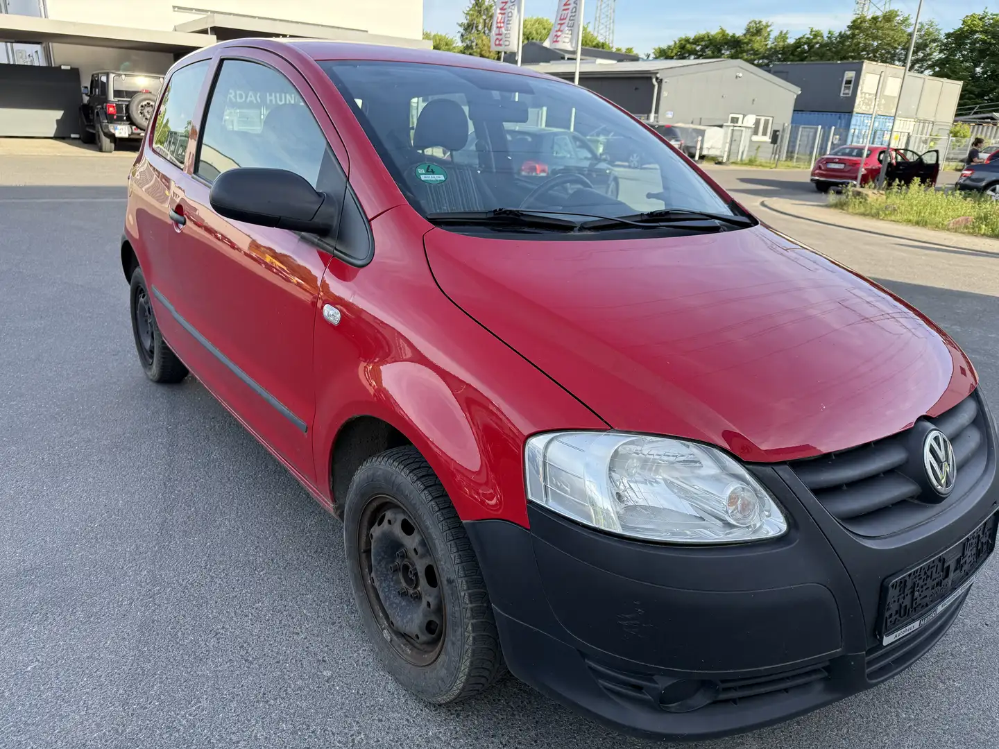 Volkswagen Fox Basis Rojo - 2