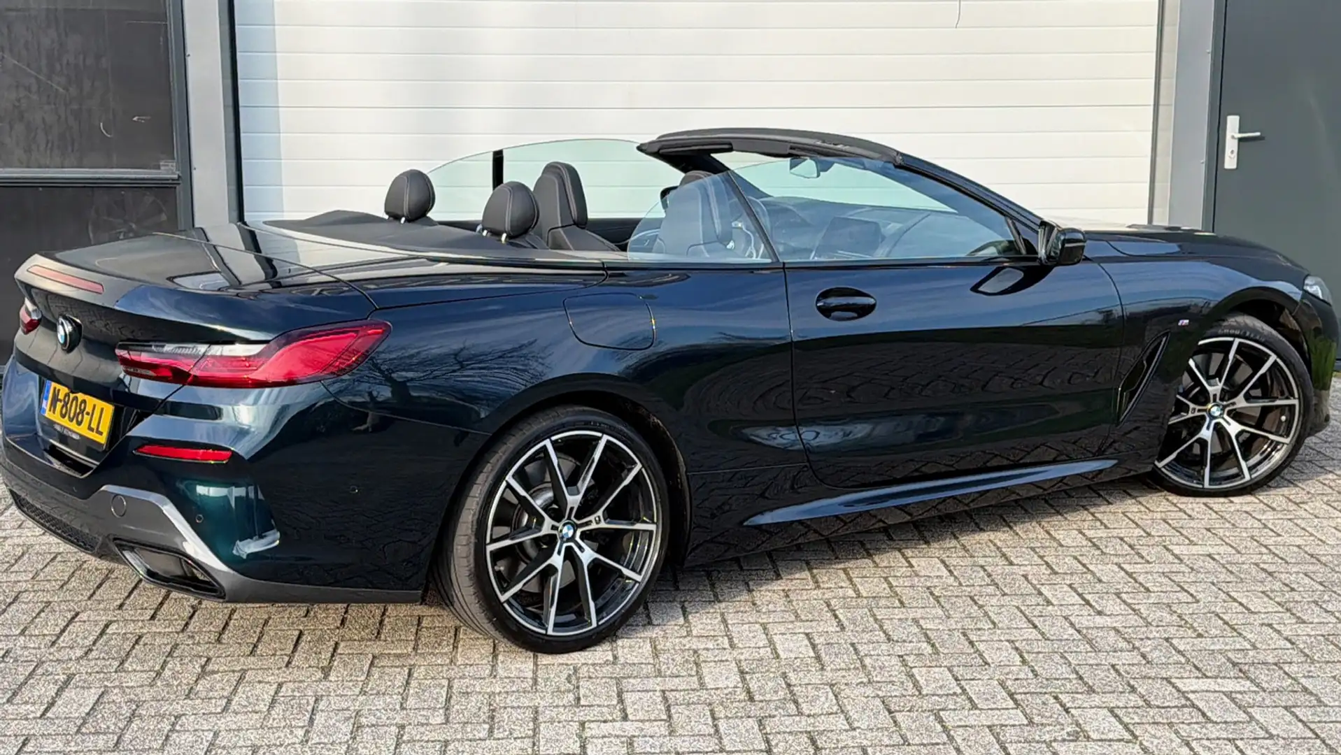 BMW 840 8-Serie Cabrio (g14) 840i Aut. Malachit Individual Grün - 2
