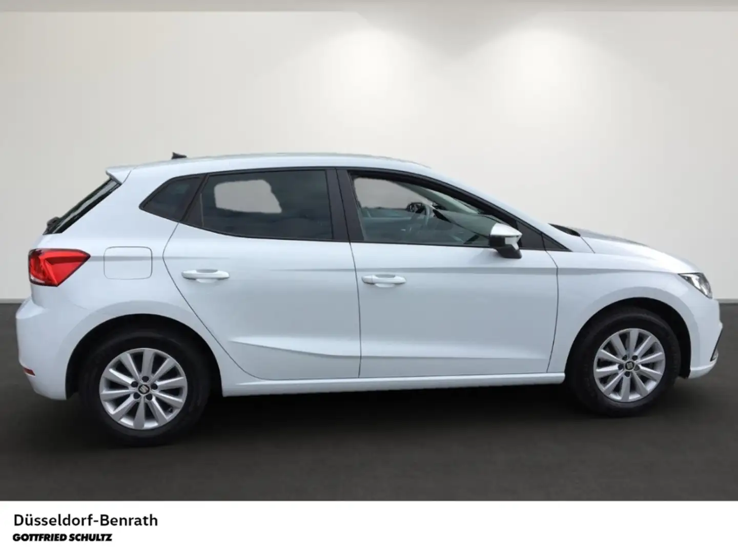 SEAT Ibiza Style 1.6 TDI Navi Einparkhilfe Full Link Weiß - 2