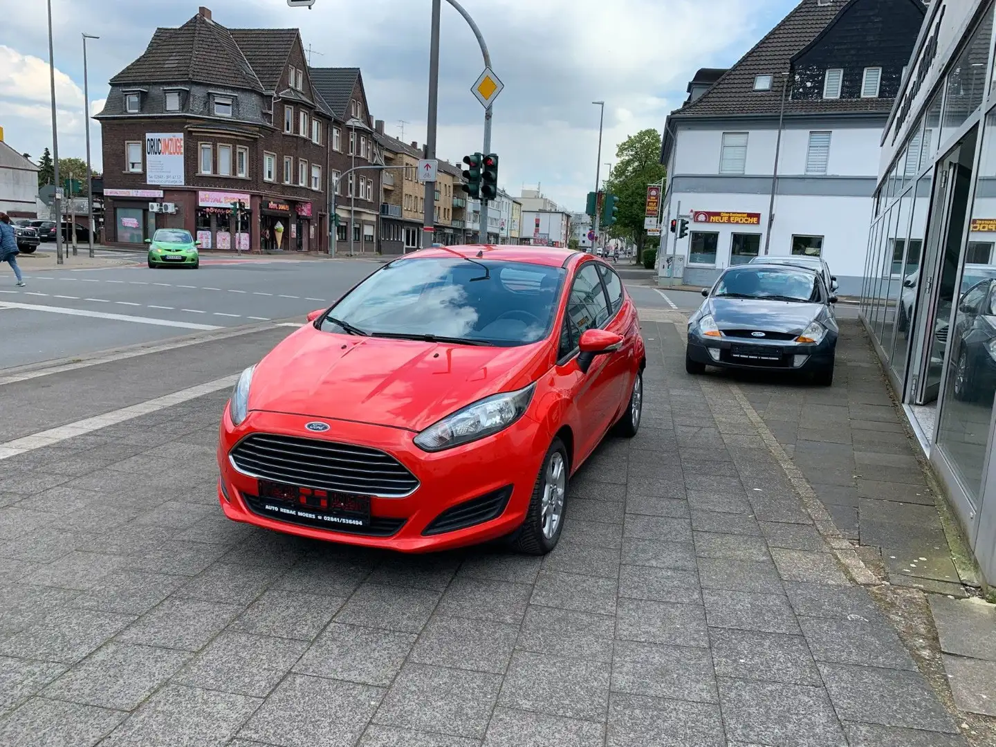 Ford Fiesta Sync Edition Rot - 2
