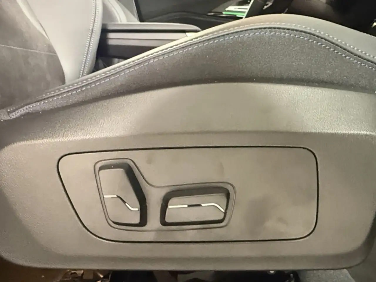 BMW X1 снимка BMW X1
