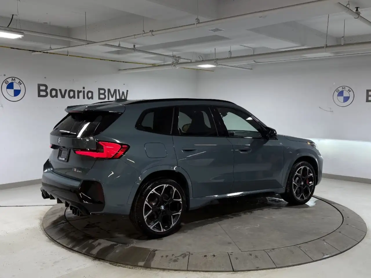 BMW X1 снимка BMW X1
