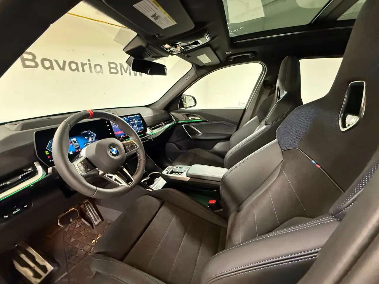 BMW X1 снимка BMW X1