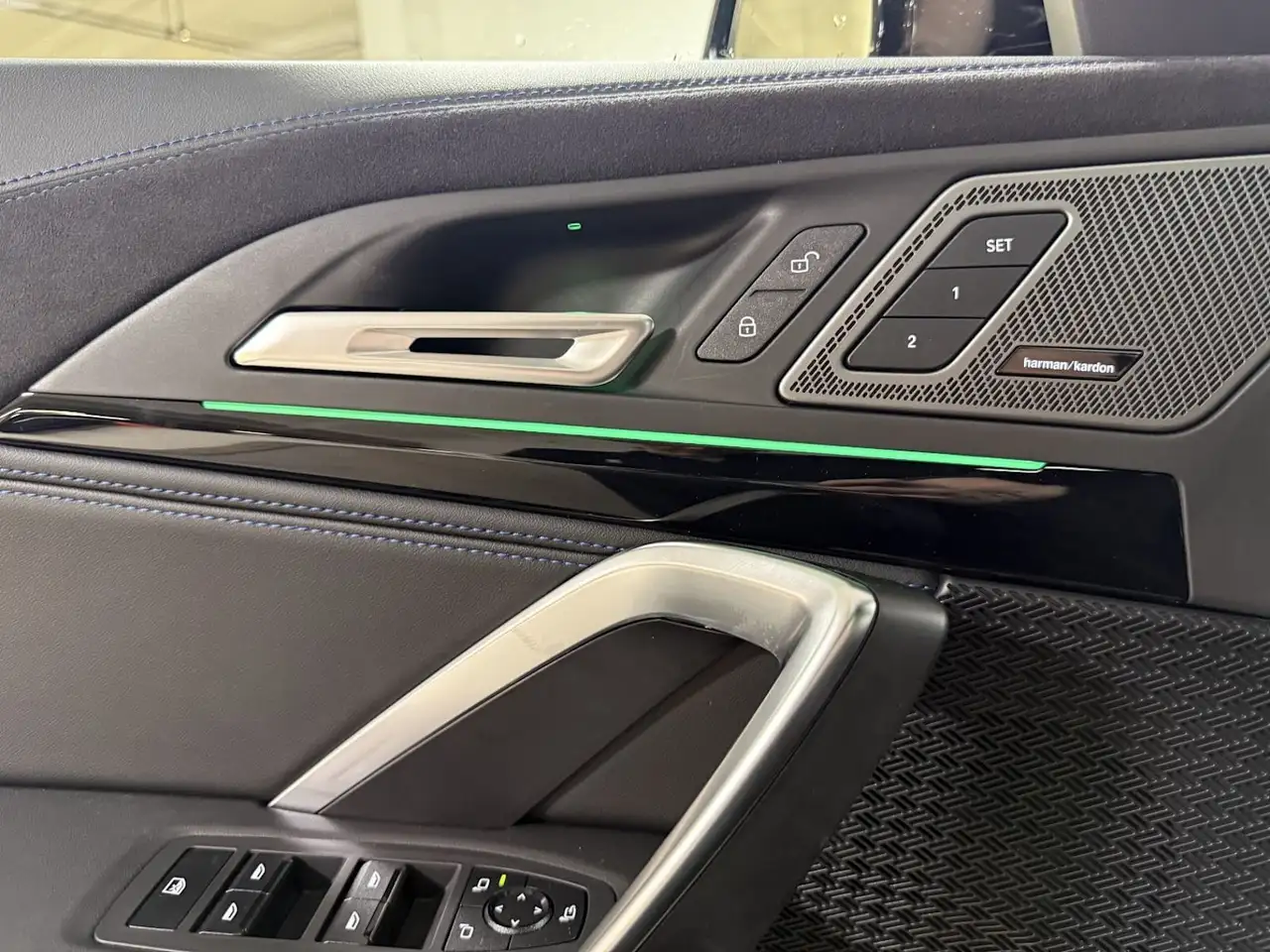 BMW X1 снимка BMW X1