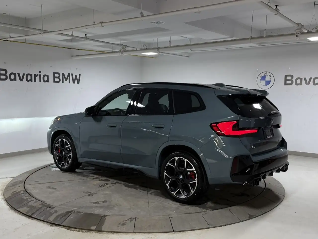 BMW X1 снимка BMW X1