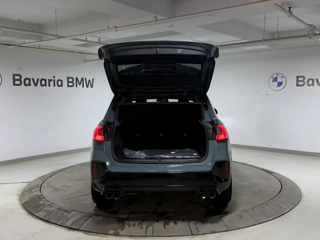 BMW X1 снимка BMW X1