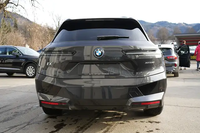 BMW iX xDrive50 Ansicht 7