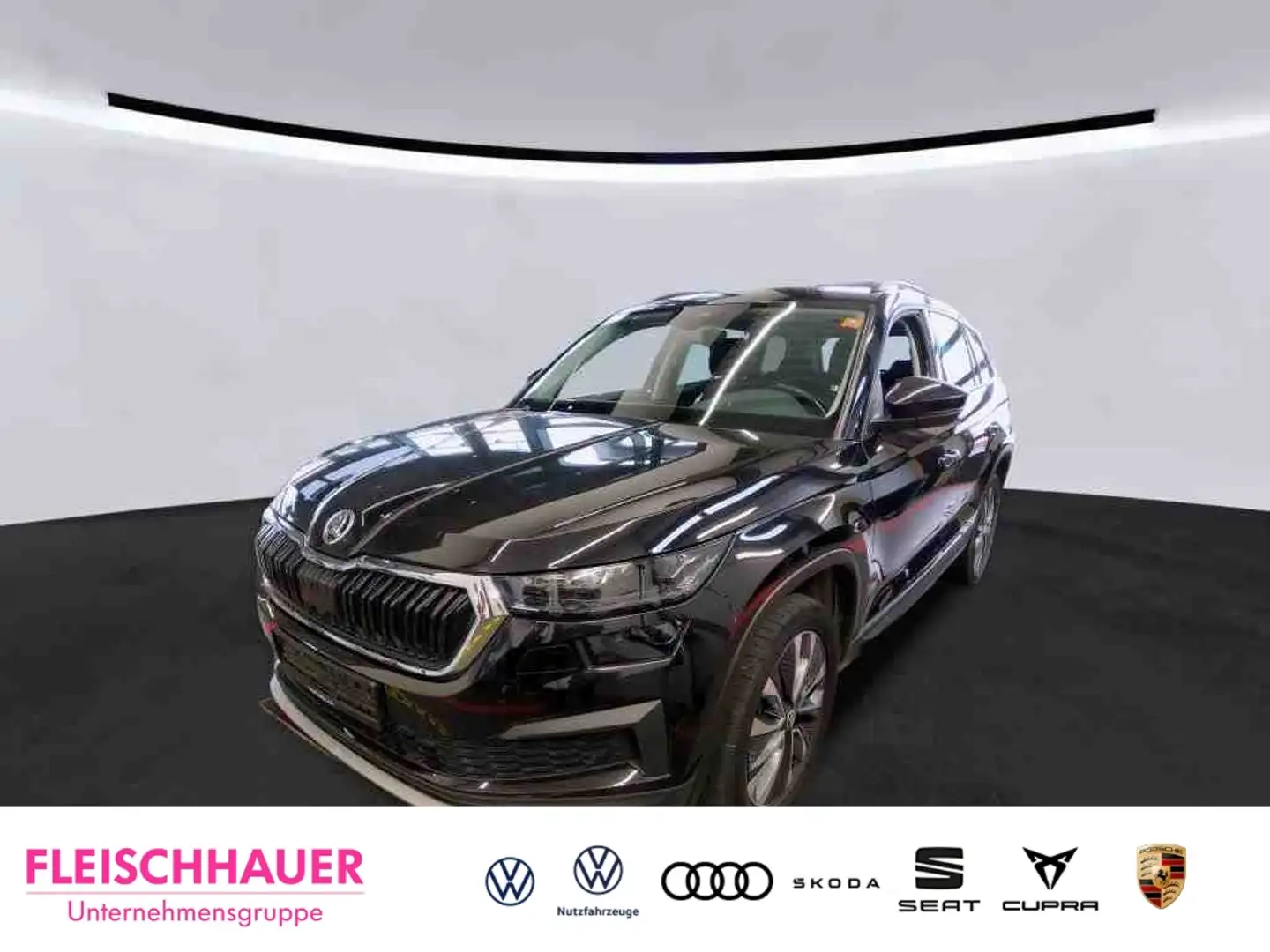 Skoda Kodiaq Tour 4x4 2.0 TDI DSG AHK Pano Navi Digitales Cockp Schwarz - 1
