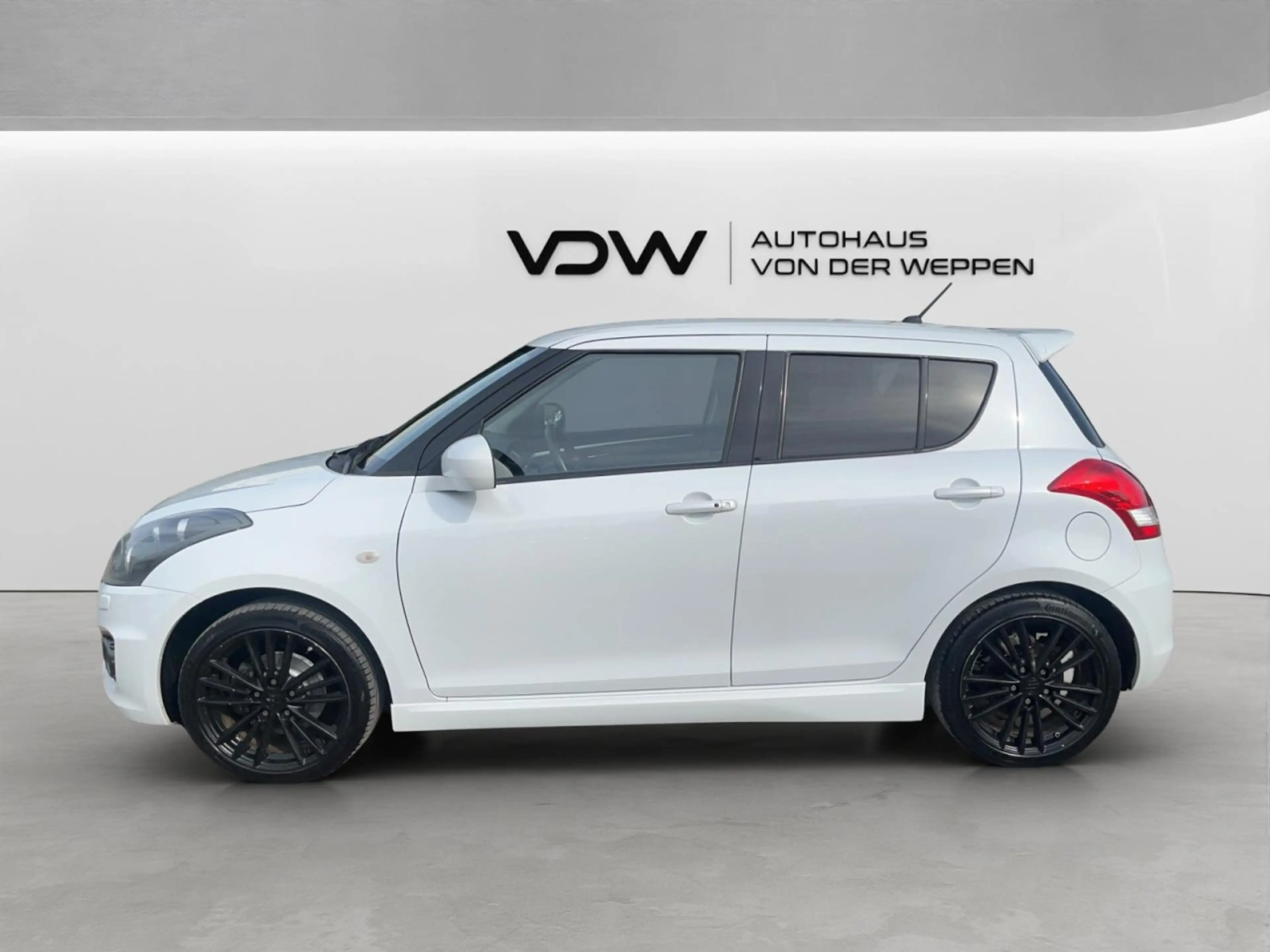 Suzuki Swift Sport 1.6 Sport Klima Xenon Sitzheizung — photo 3