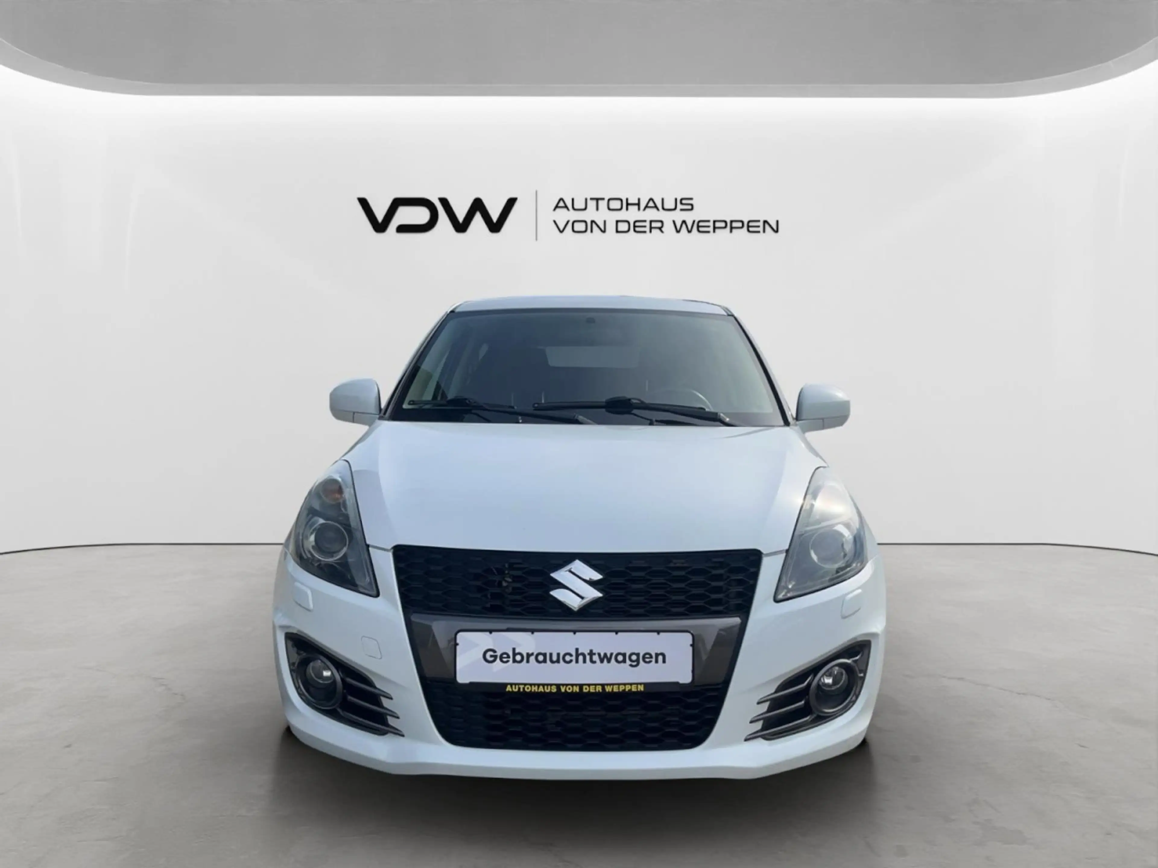 Suzuki Swift Sport 1.6 Sport Klima Xenon Sitzheizung — photo 2