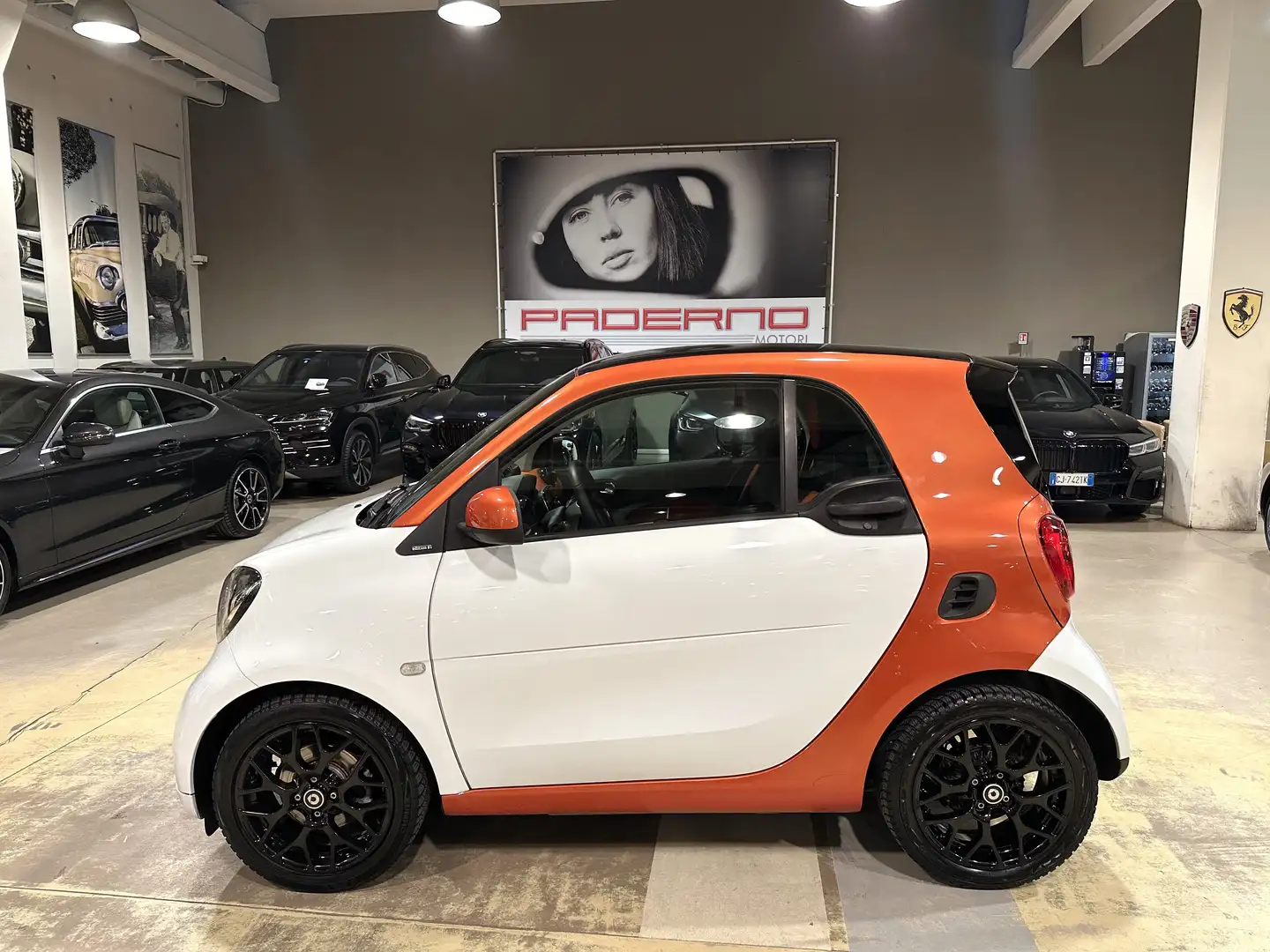 smart forTwo 1.0 71cv Sport Edition 1 - 16" - Tetto - Bluetooth Narancs - 2