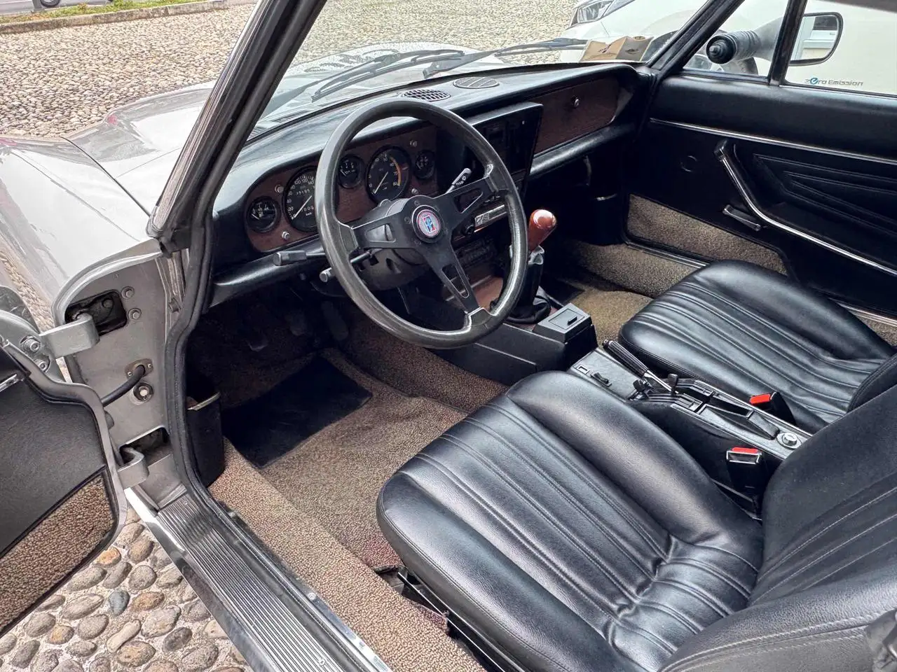 Fiat 124 Spider spidereuropa azzurra, foto 9