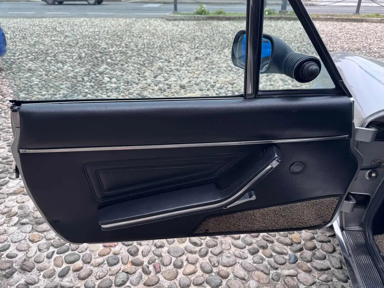 Fiat 124 Spider spidereuropa azzurra, foto 8