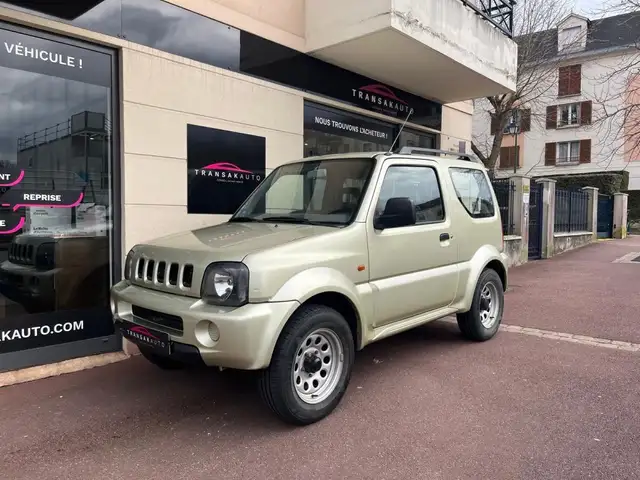 Suzuki Jimny 1.3i STANDARD // 1ere MAIN // DISTRIBUTION OK