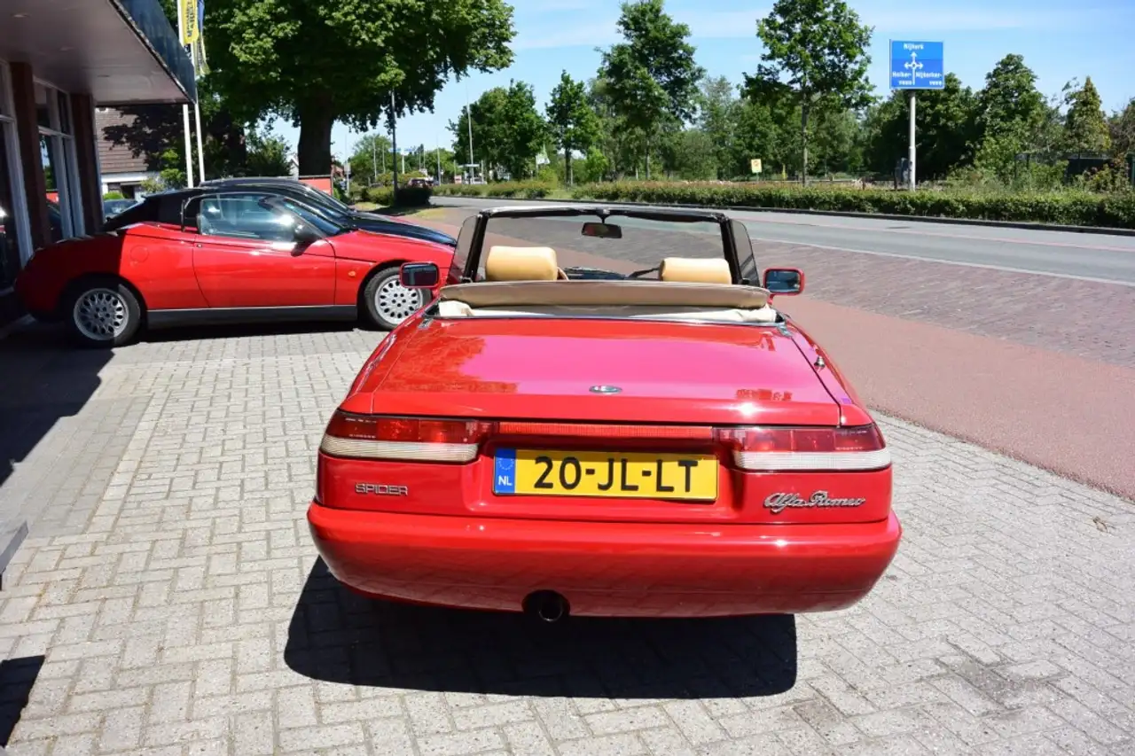 Alfa Romeo Spider 1.6 motor, foto 5