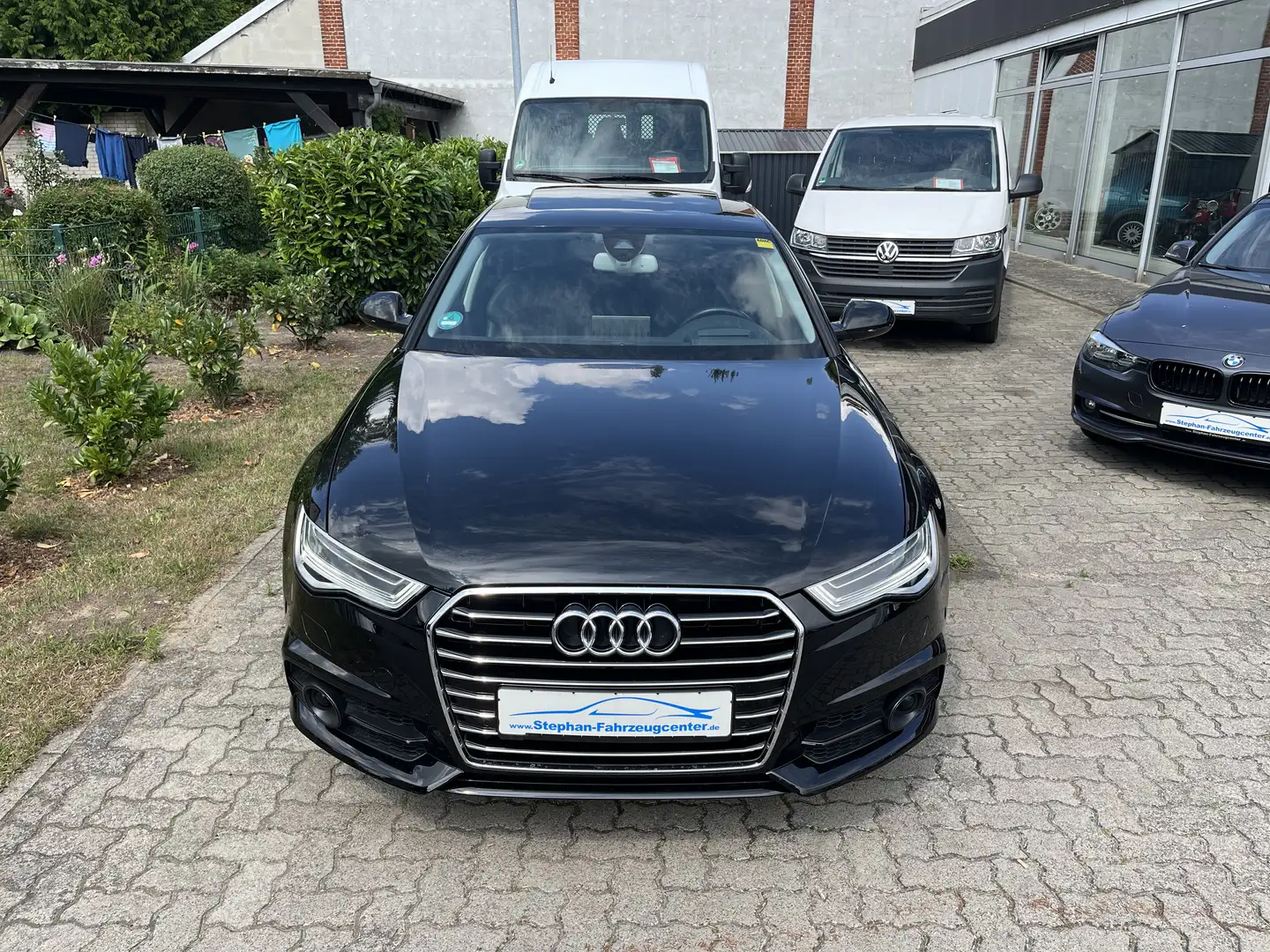 Audi A6 2.0 TDI Ultra mit ,,Audi-Scheckheft,Navi,AHK….. Black - 2