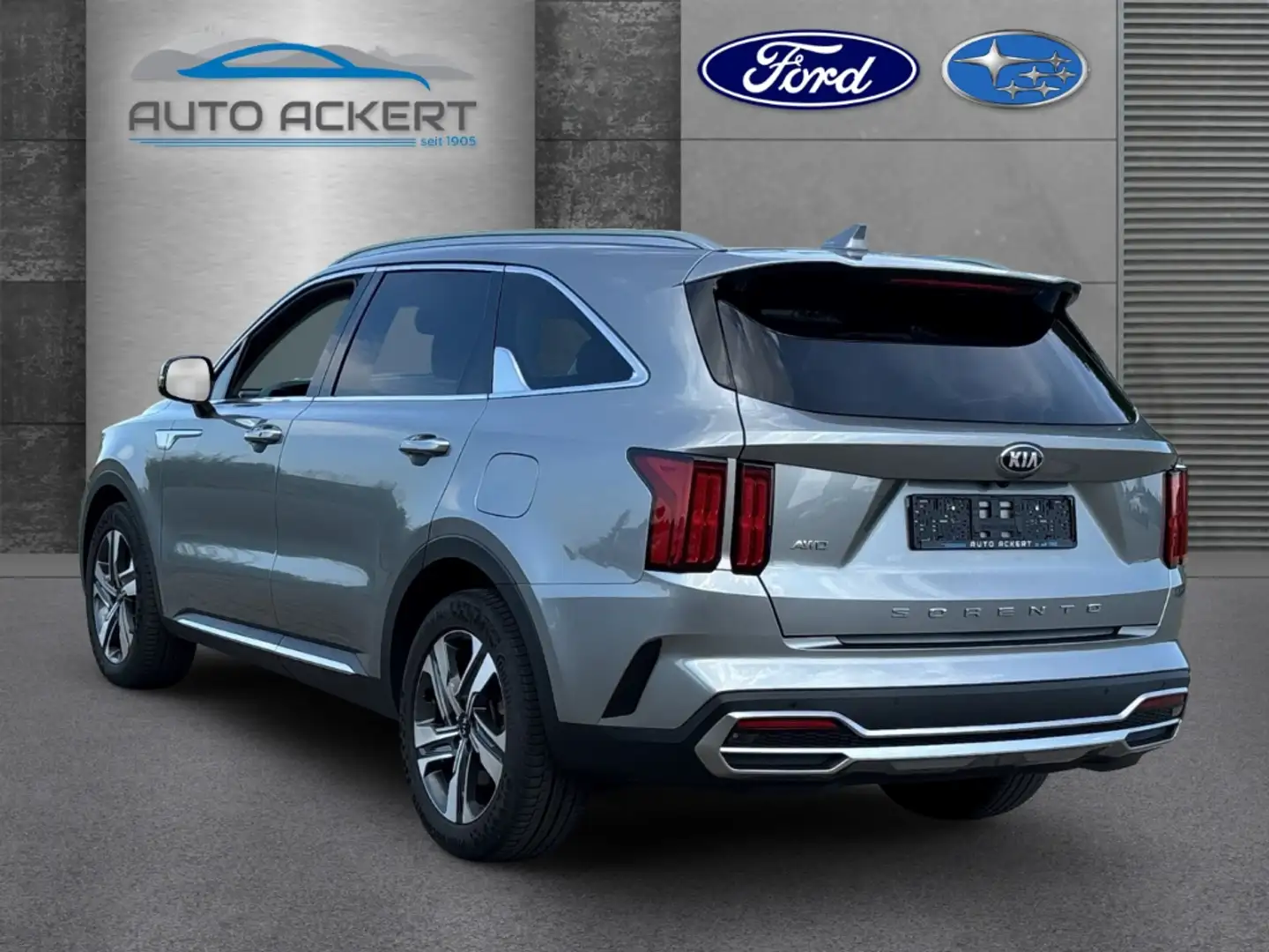 Kia Sorento Spirit 4WD 2.2 CRDi EU6d Klima Navi ZV Grau - 2