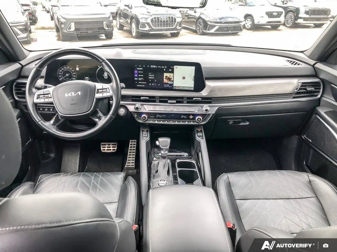 Kia Telluride снимка Kia Telluride