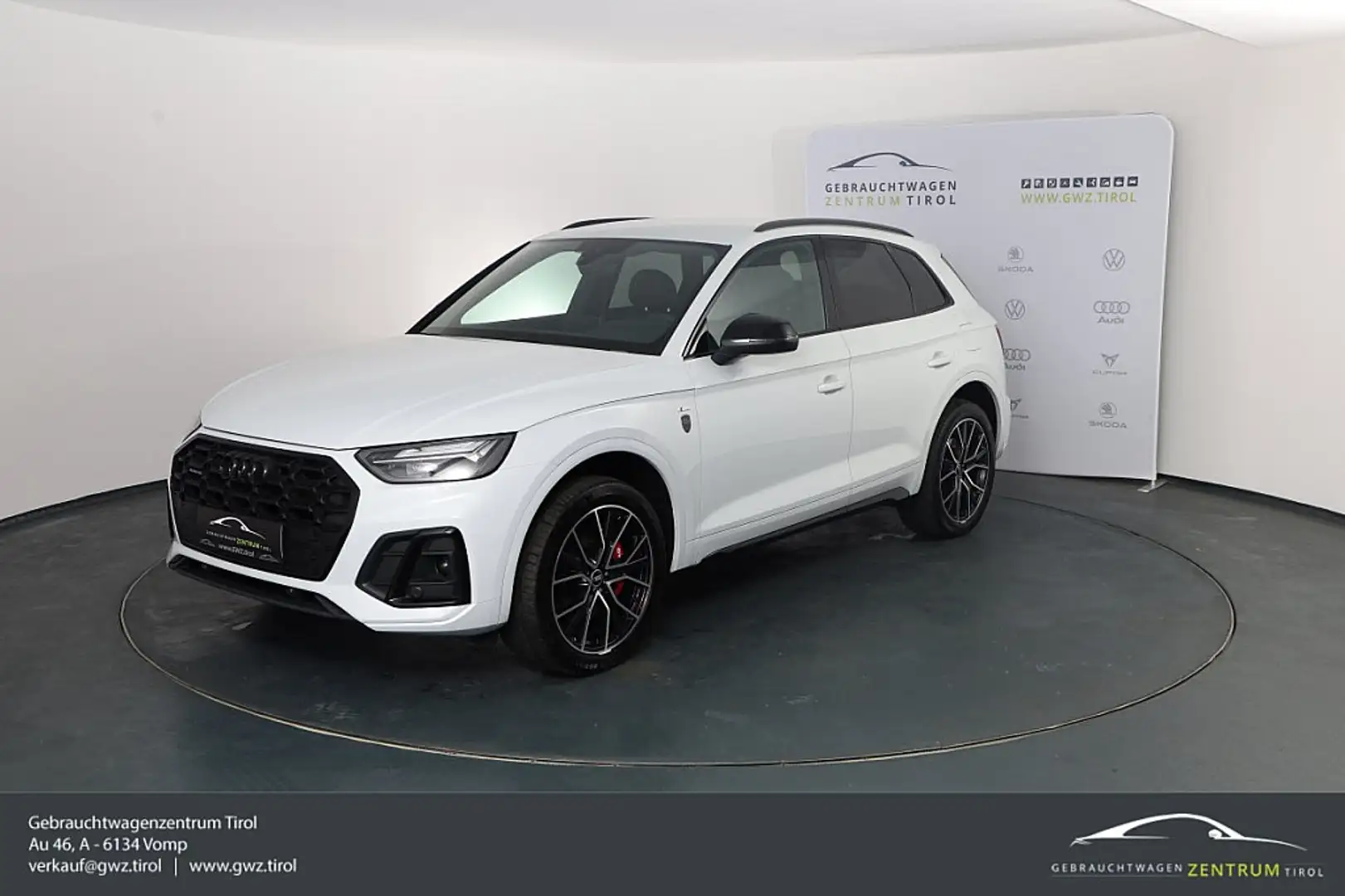 Audi Q5 50 TFSI e PHEV quattro S-line Black Optikpaket ... Weiß - 1