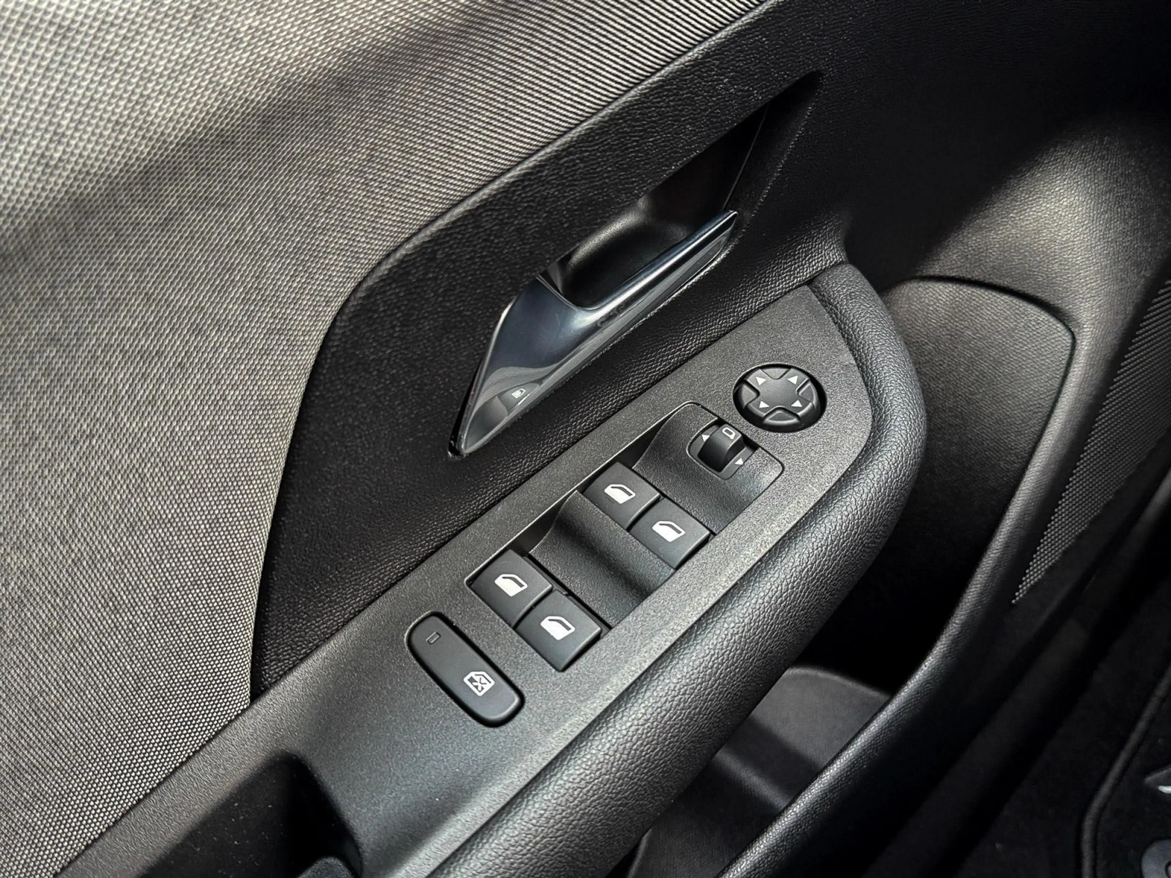 Opel Mokka-E Electric Level 2 50 kWh ✅ 3-Fase ✅ Camera ✅ CarPla — photo 22