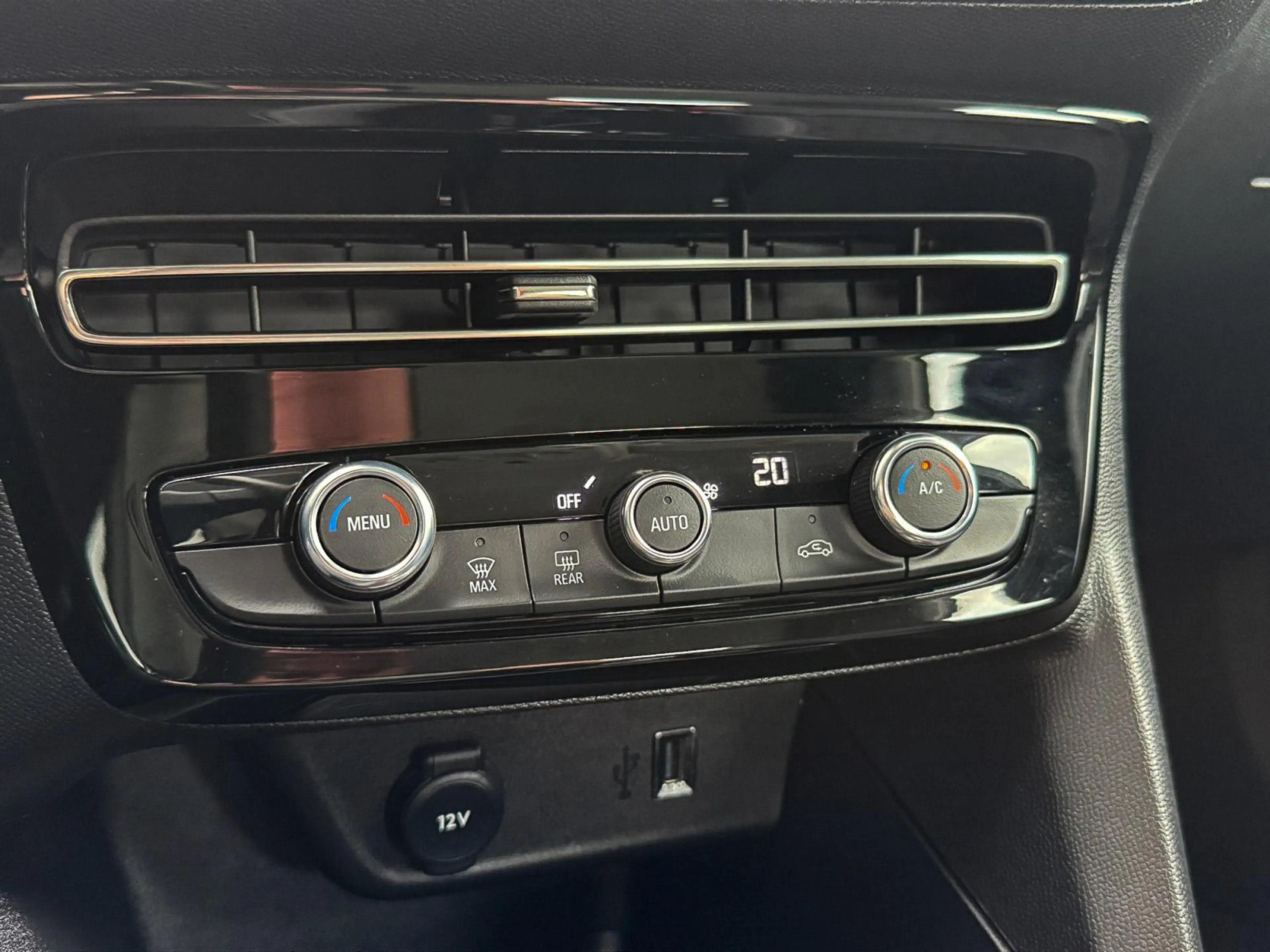 Opel Mokka-E Electric Level 2 50 kWh ✅ 3-Fase ✅ Camera ✅ CarPla — photo 11